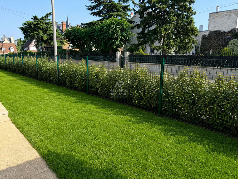 Appartement - Rez de jardin - Petit parc - Terrasse