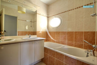  Maison � louer 6 pi�ces 140 m�