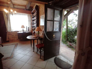  Maison  vendre 6 pices 191 m