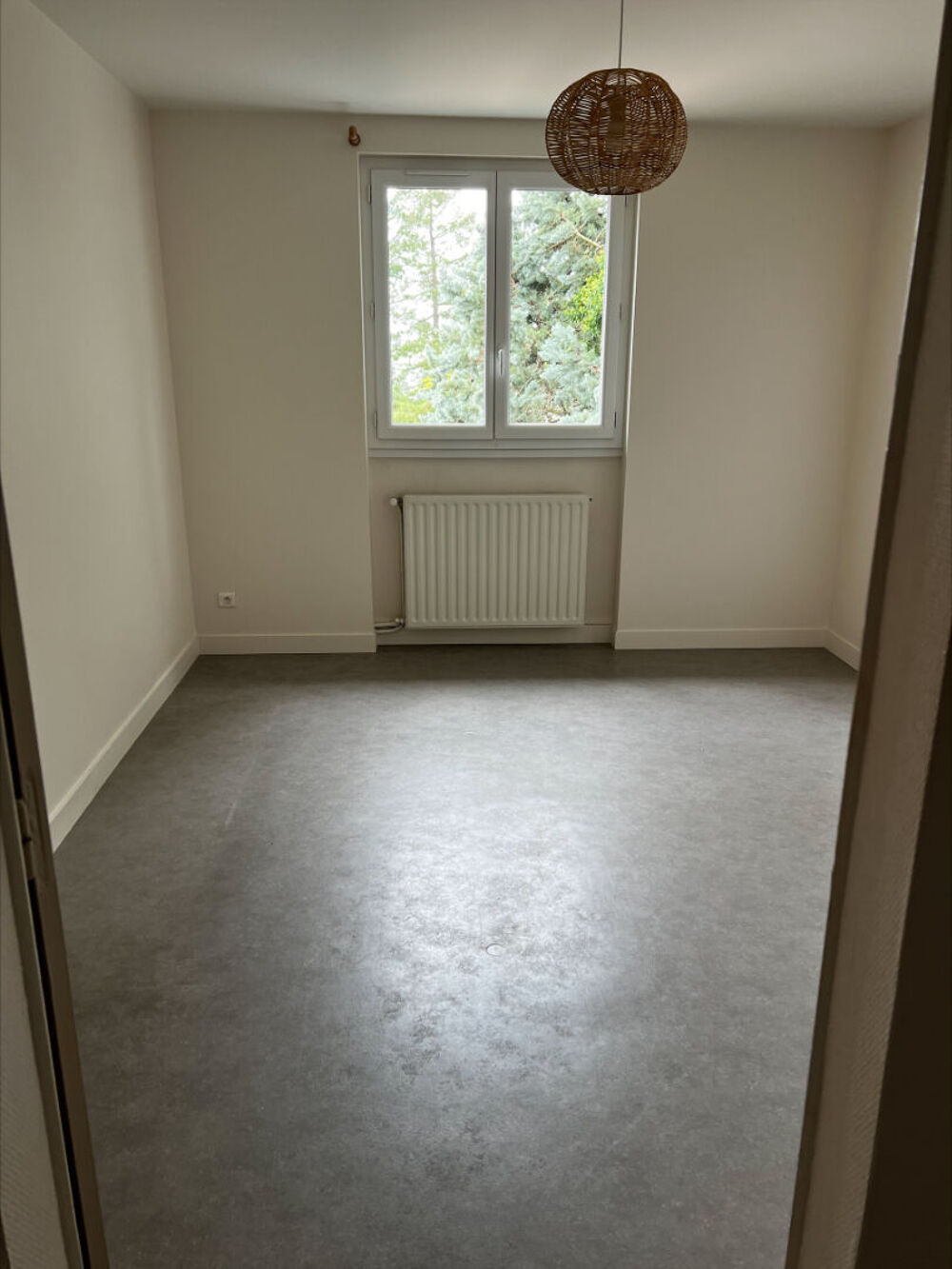 Location Appartement Appartement Sermoise Sur Loire 5 pice(s) 108 m2 Sermoise sur loire