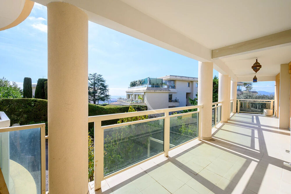 Vente Appartement Appartement Le Cannet  (Bréguière) 3p 93 m2 terrasse, garage, piscine Le cannet