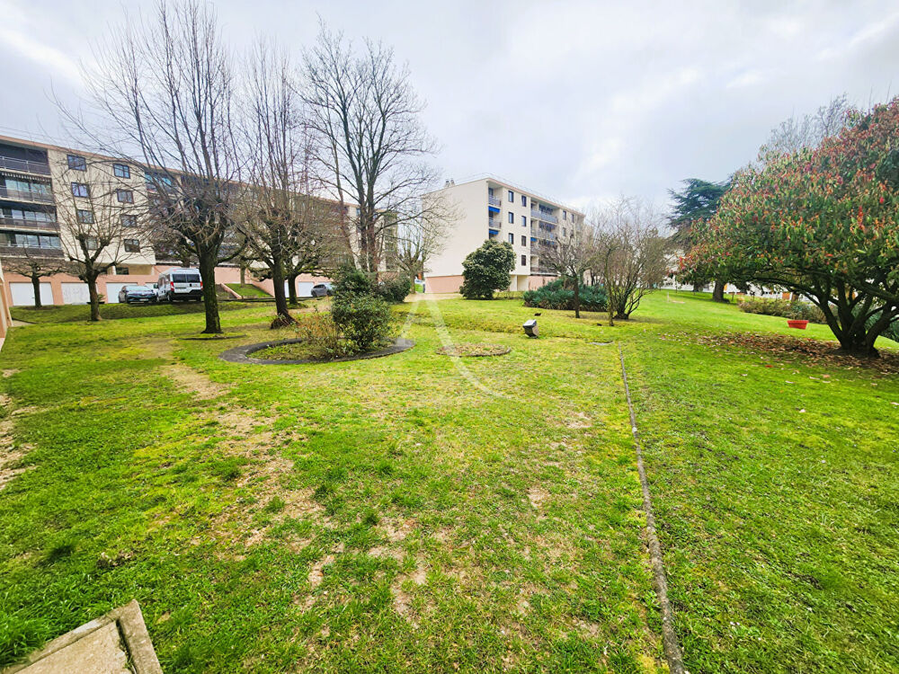 Vente Appartement Appartement Rungis 5 pièce(s) 83.10 m2 Rungis