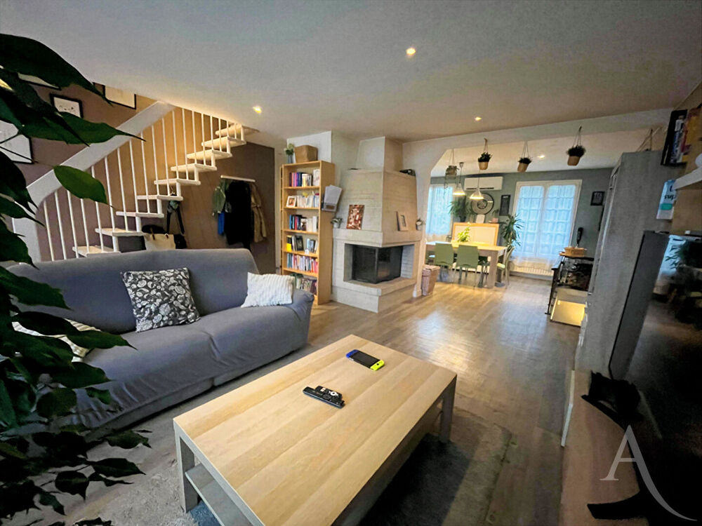 Vente Maison Maison Rosny Sous Bois 6 pièce(s) 108.05 M² - 5 CHAMBRES Rosny sous bois