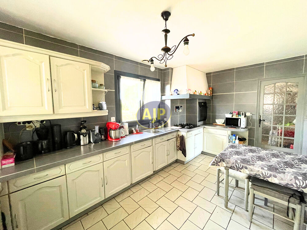 Vente Maison À vendre - Maison familiale à Guern (10 min de Pontivy) Guern
