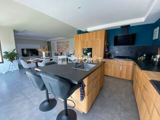  Maison � vendre 6 pi�ces 200 m�