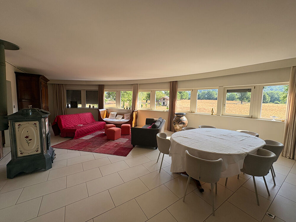 Vente Maison Maison d'exception avec extension contemporaine et prestations de qualité St etienne de maurs