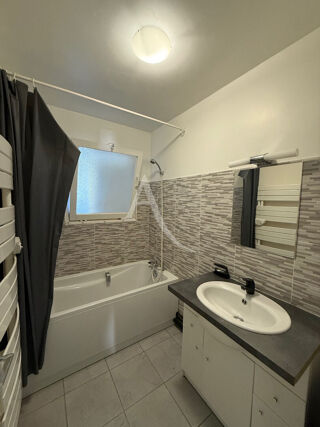  Appartement � louer 3 pi�ces 64 m�