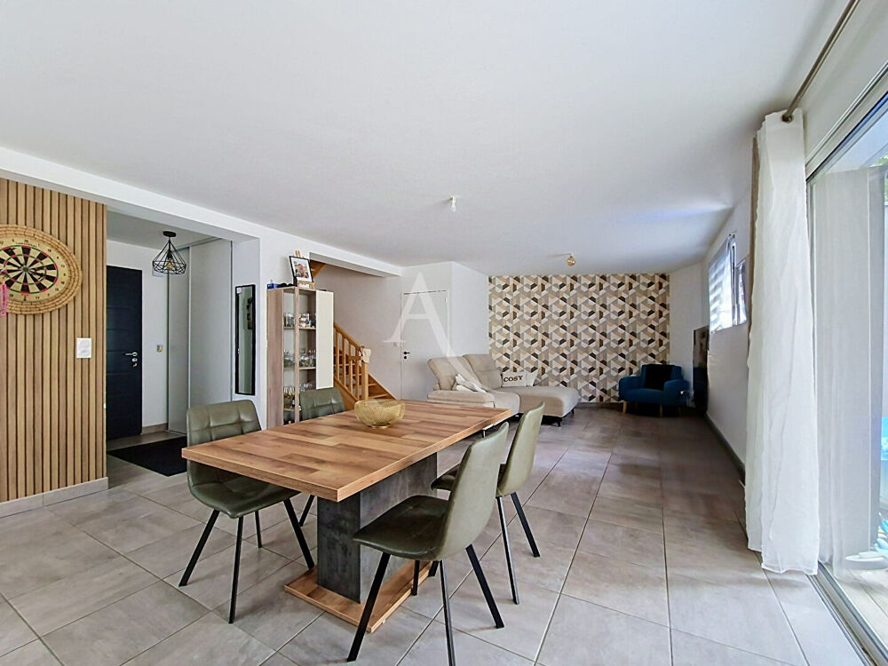 MONTREUIL JUIGNE - Maison de 2020, économique et fonctionnelle !