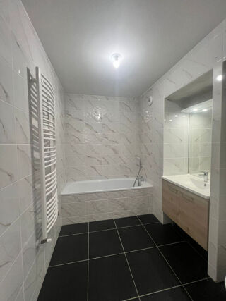  Appartement à vendre 4 pièces 94 m²