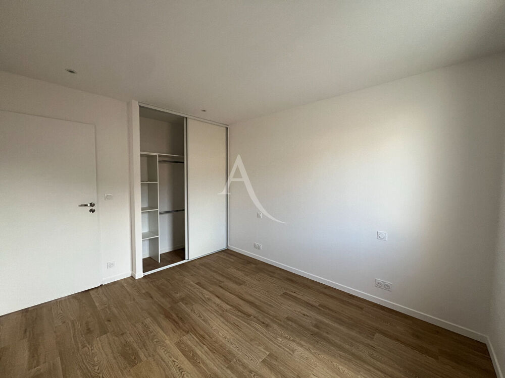 Vente Maison Maison Saint Hilaire La Foret 4 pièce(s) 87 m2 Saint hilaire la foret