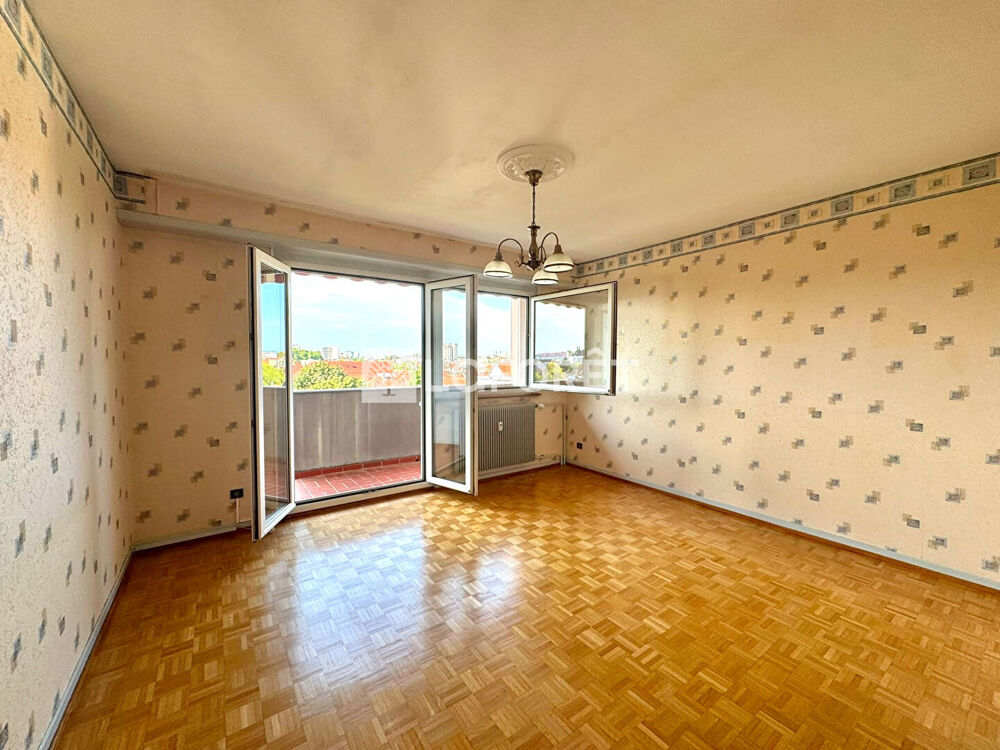 SCHILTIGHEIM - Appartement 4p de 81.70m2 avec balcon, cave et grenier