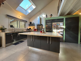  Appartement  vendre 4 pices 115 m