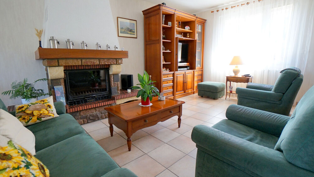 Vente Maison Maison Mezieres Sur Seine 5 pièce(s) 105 m2 Mezieres sur seine