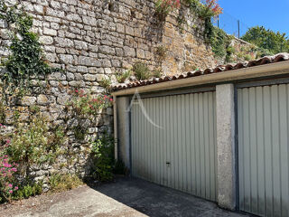  Parking / Garage à louer 15 m² Tonnay charente