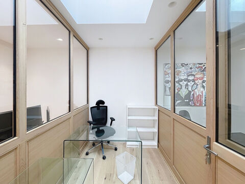 Bureau &agrave; louer dans un espace de coworking 700 33000 Bordeaux