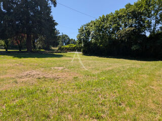  Terrain à vendre 676 m²