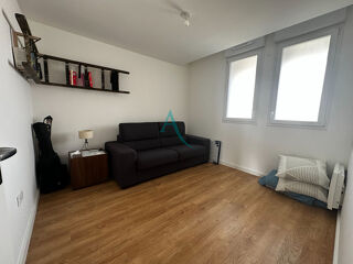  Appartement  louer 4 pices 83 m