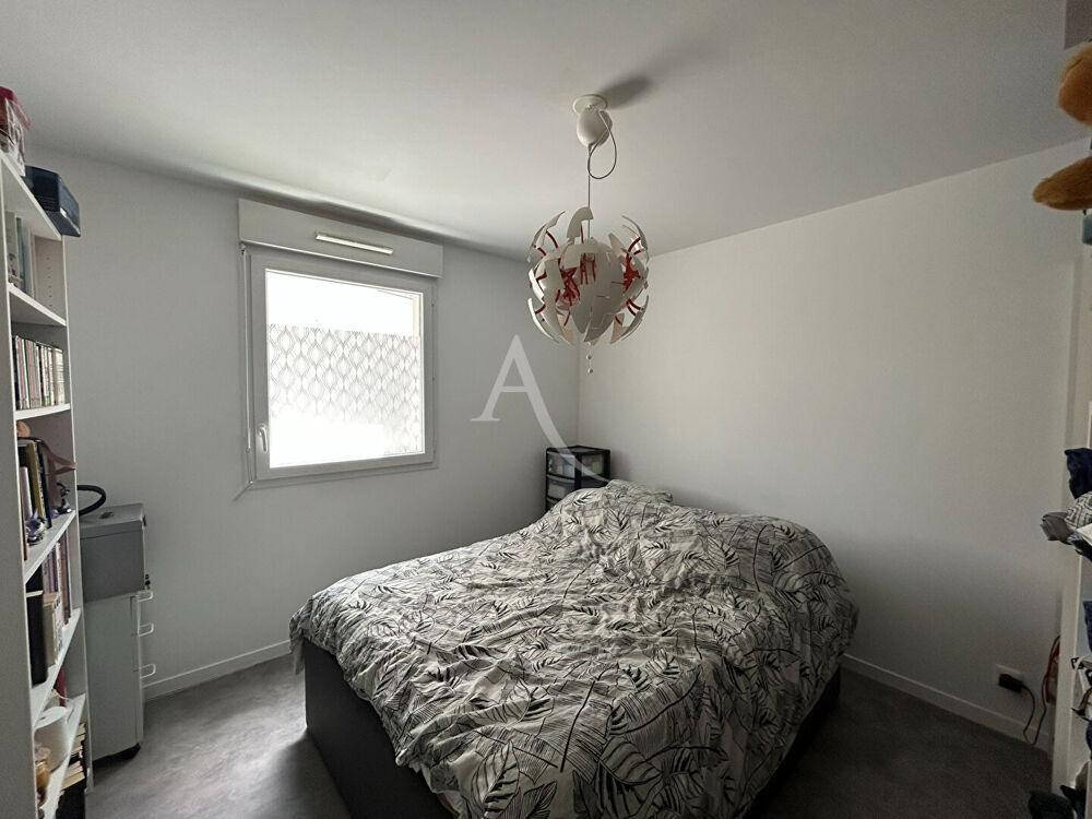 NOUVEAUTE T2 - QUARTIER PELOUSIERE - 1 PLACE DE PARKING SECURISEE