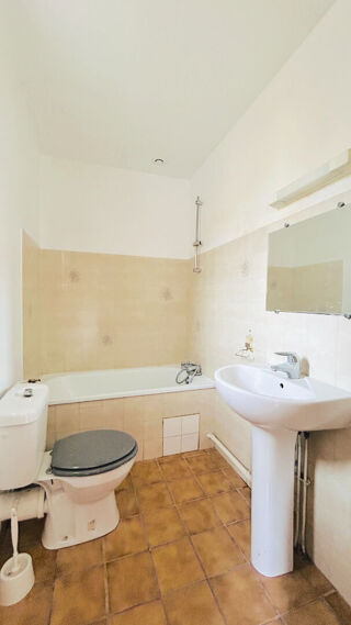  Appartement à louer 1 pièce 27 m²