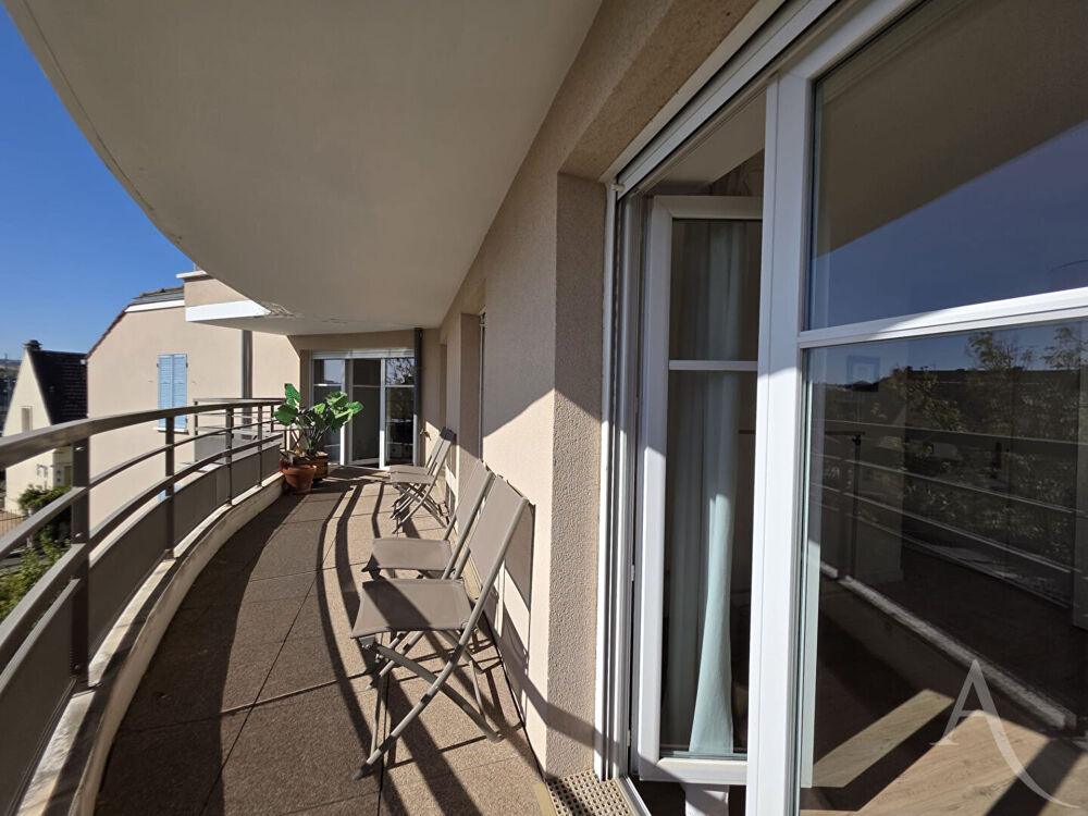 Vente Appartement Mantes la Joie - Appartement T4 de 86.01 m² - 3 chambres - parking - proche gare Mantes la jolie