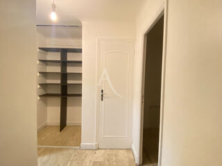  Appartement à louer 1 pièce 35 m²