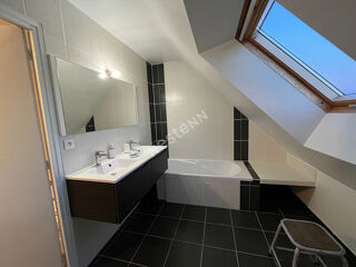  Maison � louer 6 pi�ces 113 m� Forges de lanouee