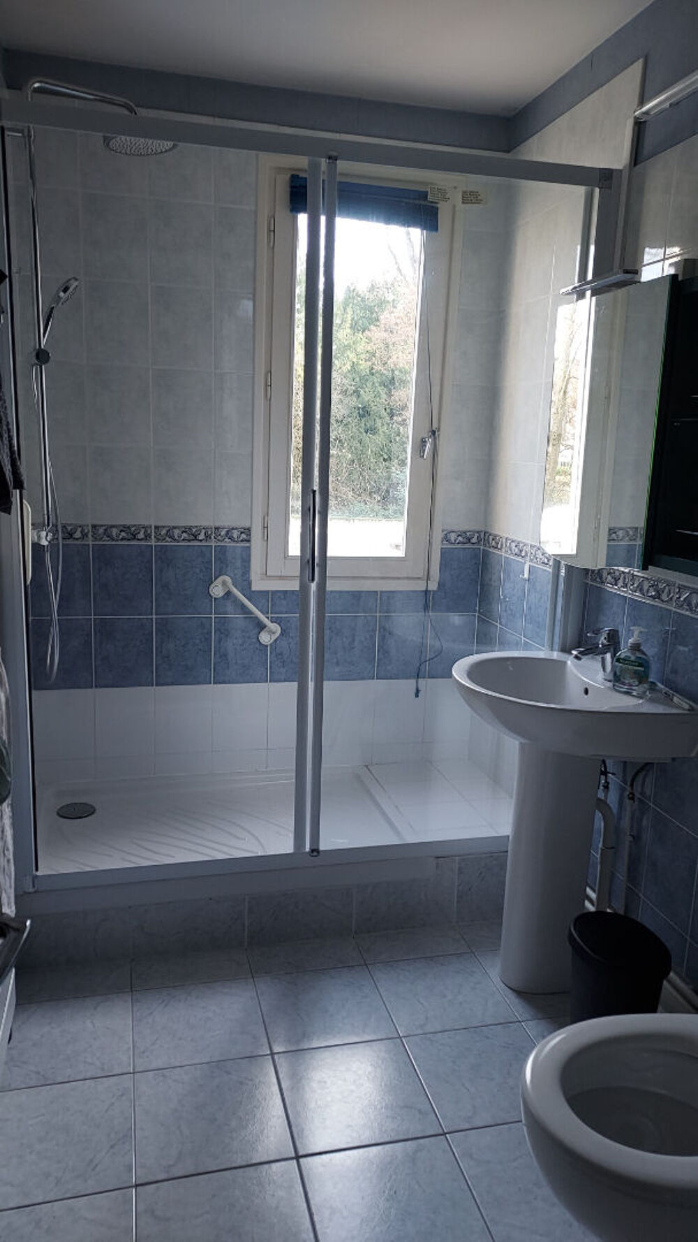 Location Appartement T2  meublé de 47.74 m2 proche gare et centre ville Chartres