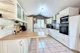  Maison � vendre 7 pi�ces 165 m�