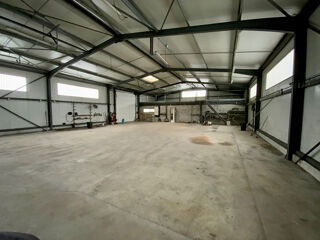  Immeuble à vendre 2 pièces 400 m²