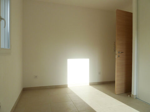  Appartement � louer 4 pi�ces 84 m�