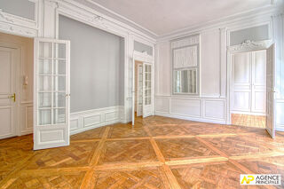  Appartement � louer 4 pi�ces 109 m�