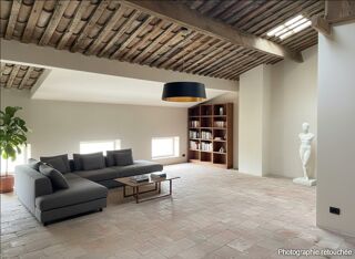  Appartement � vendre 12 pi�ces 384 m�