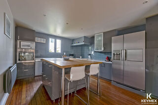  Maison  vendre 10 pices 225 m