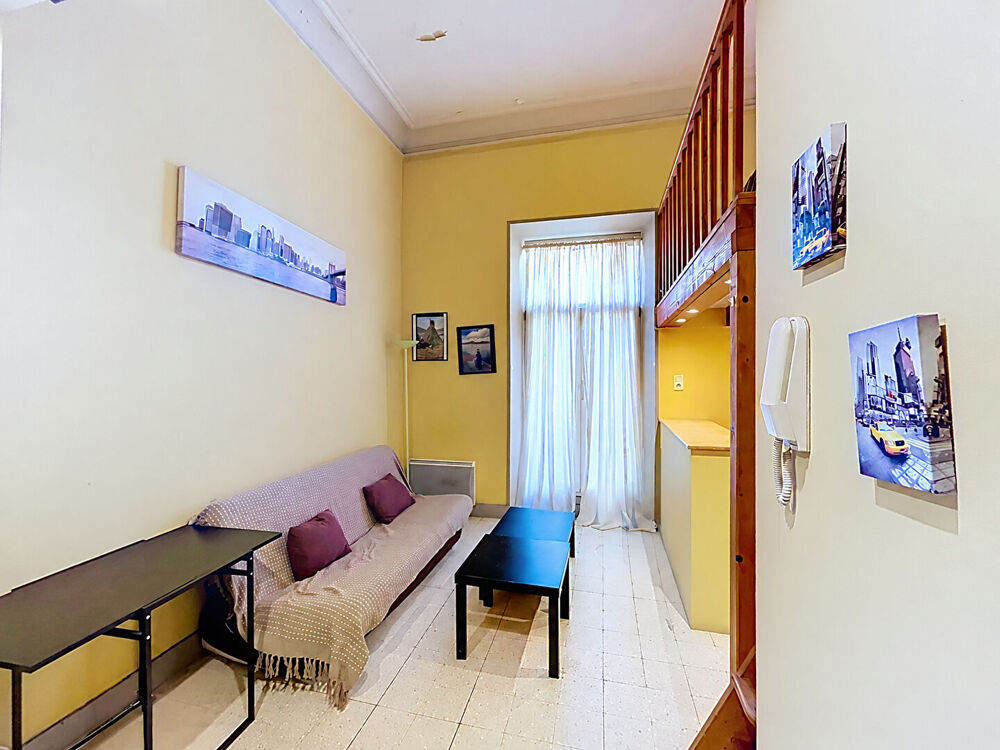 Location Appartement Studio meublé de 23m² avec mezzanine en intra-muros Avignon