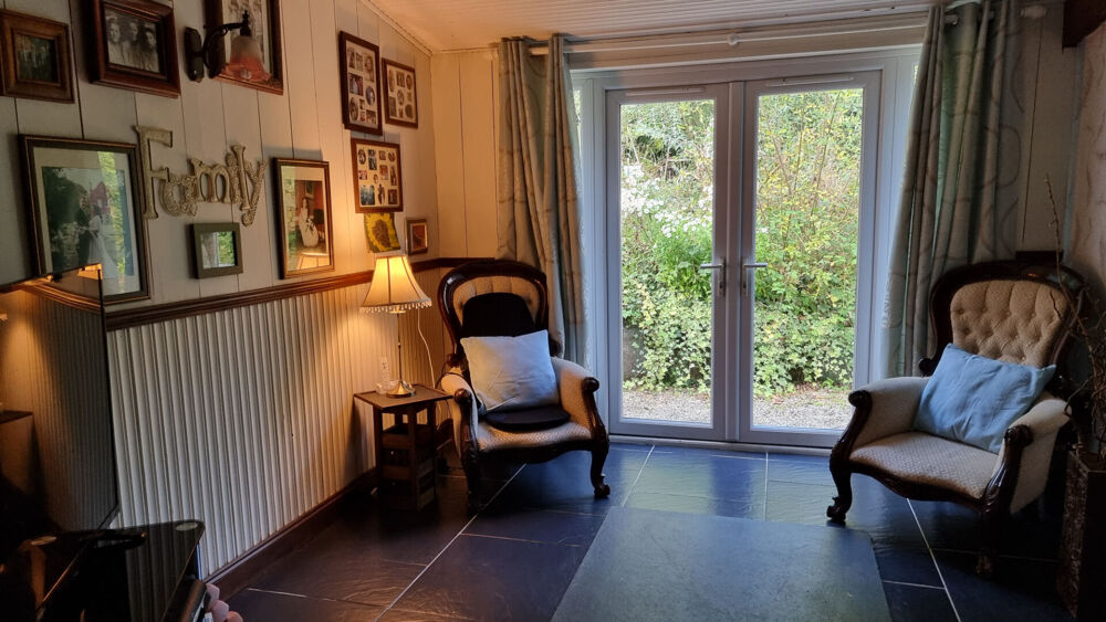 Vente Maison MORBIHAN, Proche Baud, Longère de 3 chambres et deux maisons d'une chambre, piscine hors sol chauffée Saint barthelemy