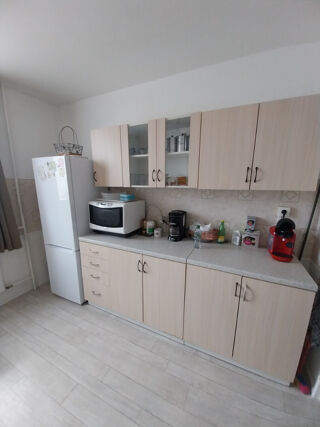  Appartement � vendre 3 pi�ces 77 m�