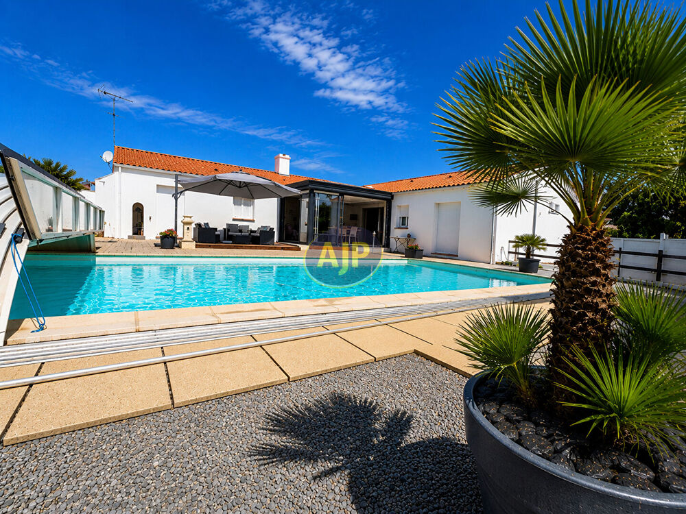 Vente Maison Maison Saint Jean De Monts  5 pièce(s) 180m2 Saint jean de monts