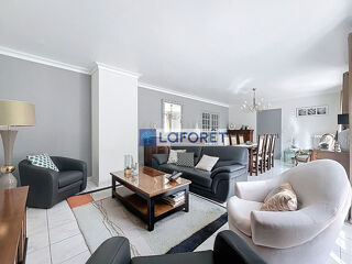  Maison  vendre 5 pices 142 m