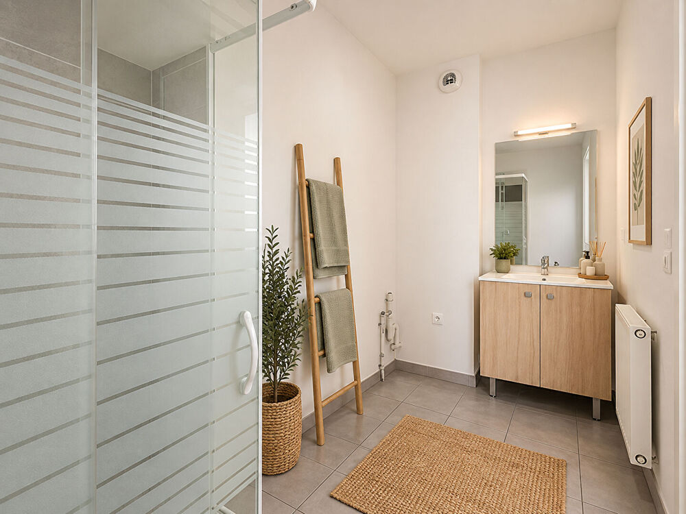 T2 44 m² récent avec extérieur + parking