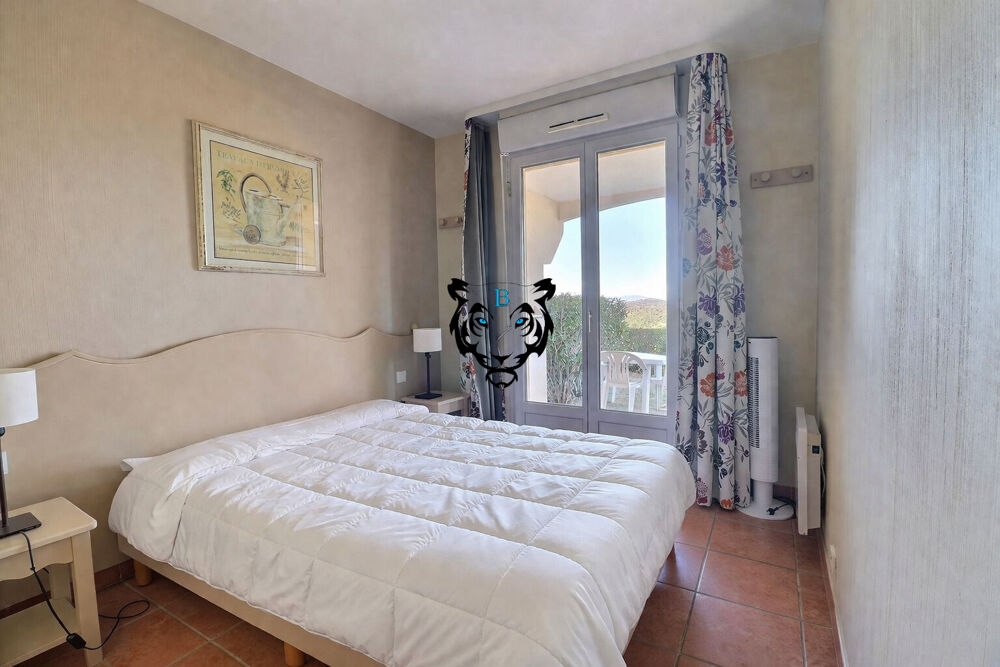 Vente Appartement T2 LES ISSAMBRES - VUE MER EXCEPTIONNELLE- RDJ - TERRASSE Les issambres