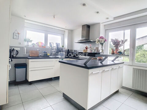  Maison � louer 6 pi�ces 135 m�