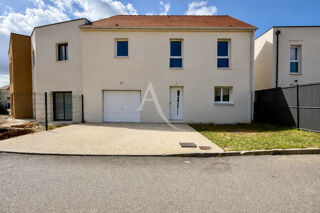  Maison � vendre 5 pi�ces 110 m�