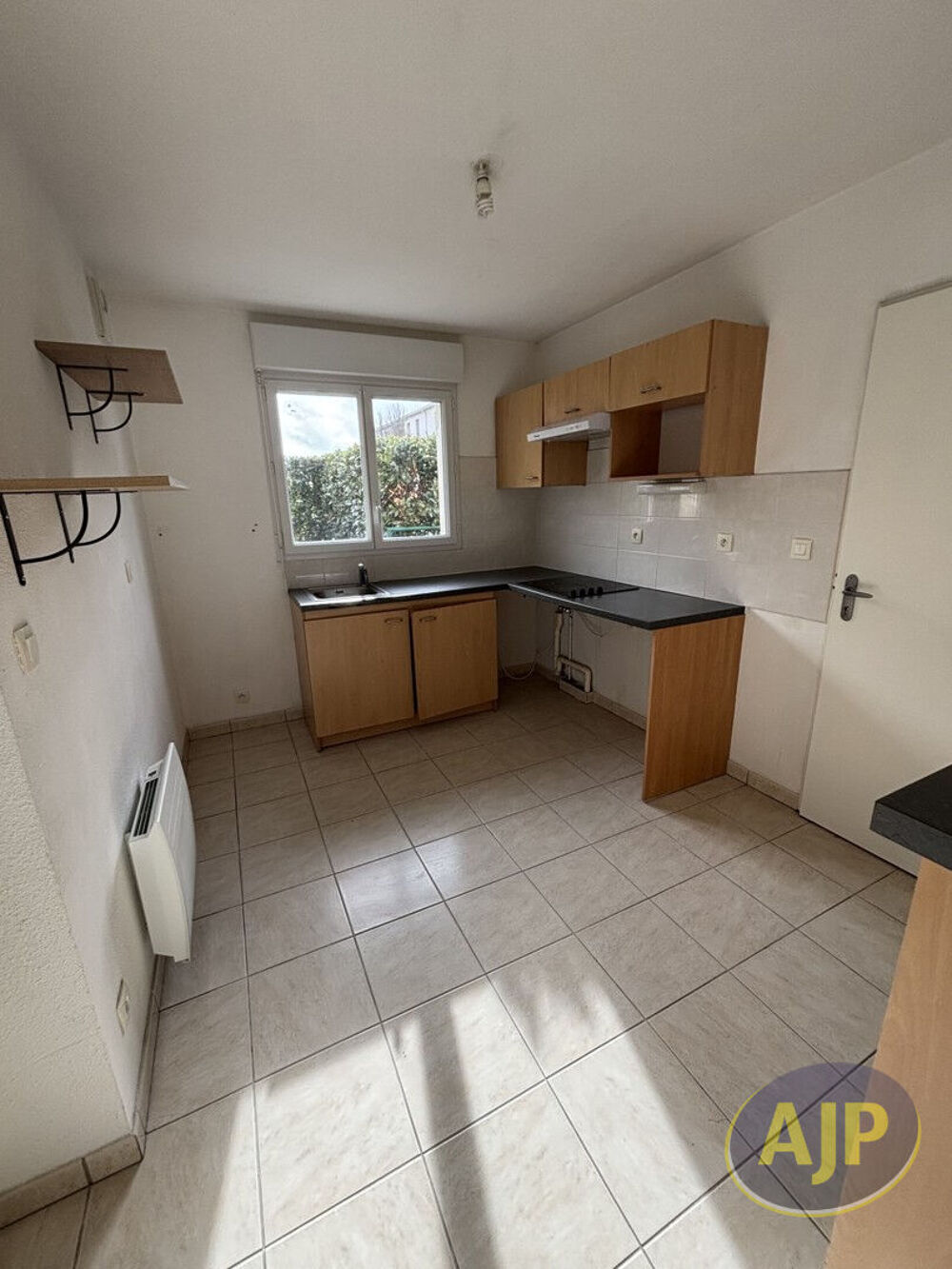 CHALLANS - Maison 3 chambres