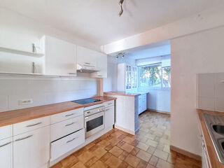  Appartement � louer 4 pi�ces 80 m�