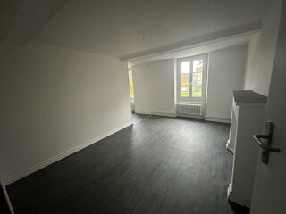  Appartement à louer 1 pièce 27 m²