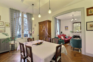  Maison � vendre 8 pi�ces 217 m�