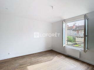  Appartement à louer 2 pièces 43 m²