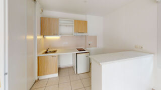  Appartement à louer 2 pièces 44 m²