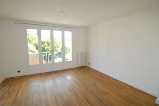  Appartement � louer 4 pi�ces 80 m�