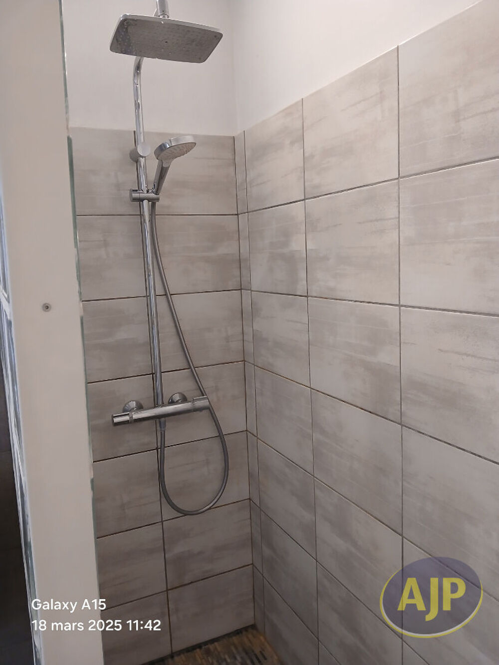 Location Appartement RESIDENCE ST PIERRE-T2 -SAINTES Saintes